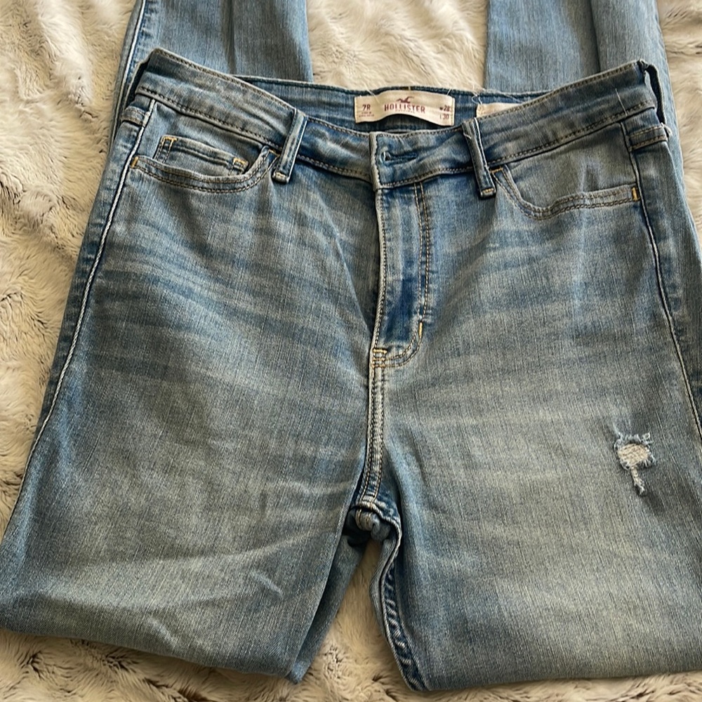 Hollister skinny jeans